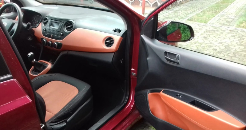 Hyundai i10 cena 26800 przebieg: 108000, rok produkcji 2014 z Garwolin małe 56
